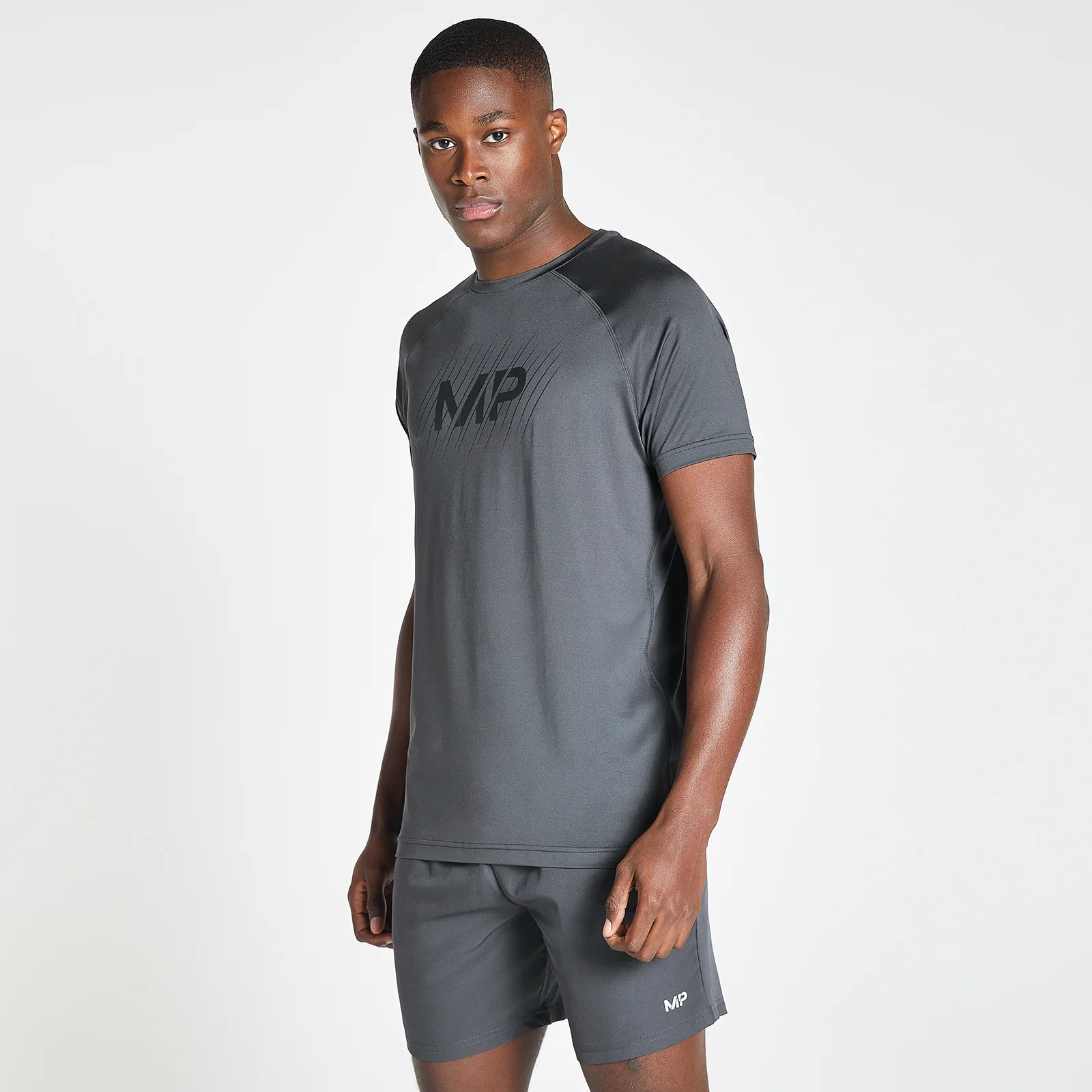 MP Men's Linear Line Graphic Essentials Training Short Sleeve T-Shirt - Gun Metal - XXS Obrázok 1
