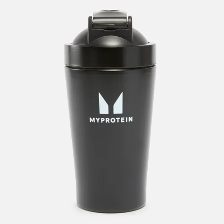 Recyklovaný kovový mini šejker Myprotein – čierny