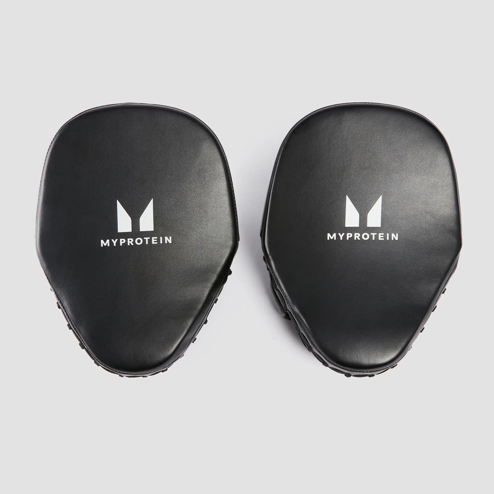 Boxerské lapy Myprotein – čierne Obrázok 1